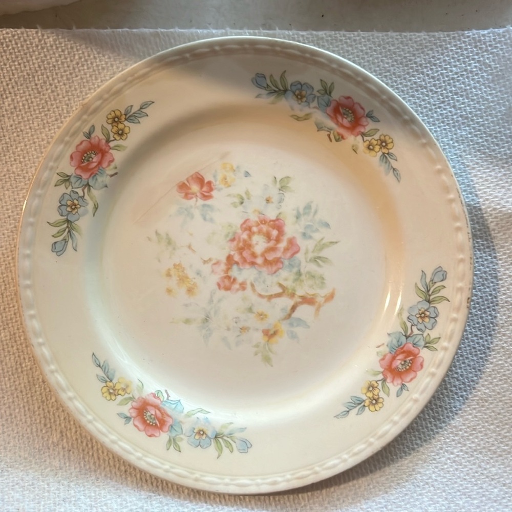 Homer Laughlin Georgian Salad Plate